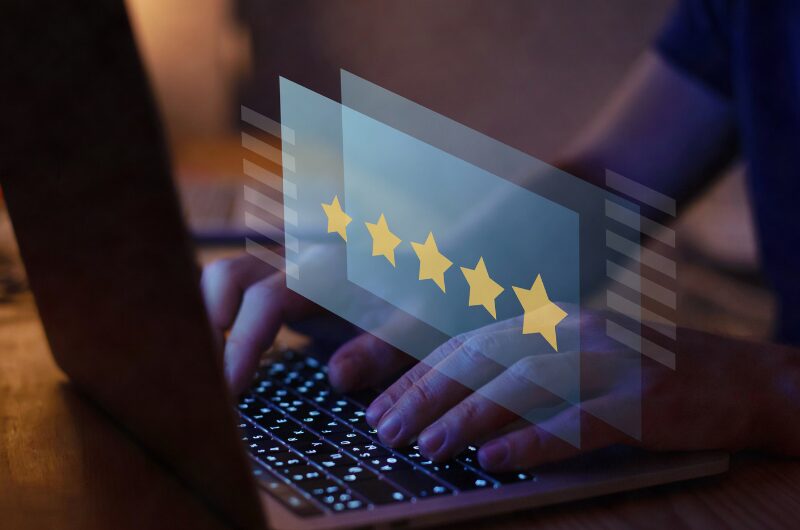 不動産クラウドファンディング詐欺の見抜き方：口コミ・レビュー・SNSで情報収集