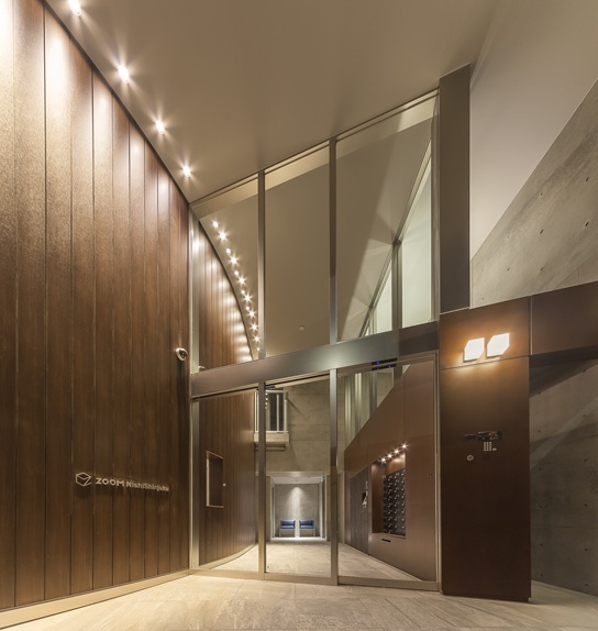 ＺＯＯＭ西新宿の写真9