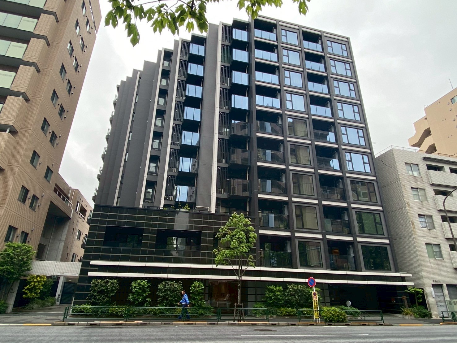 セントラルレジデンス外苑西通り